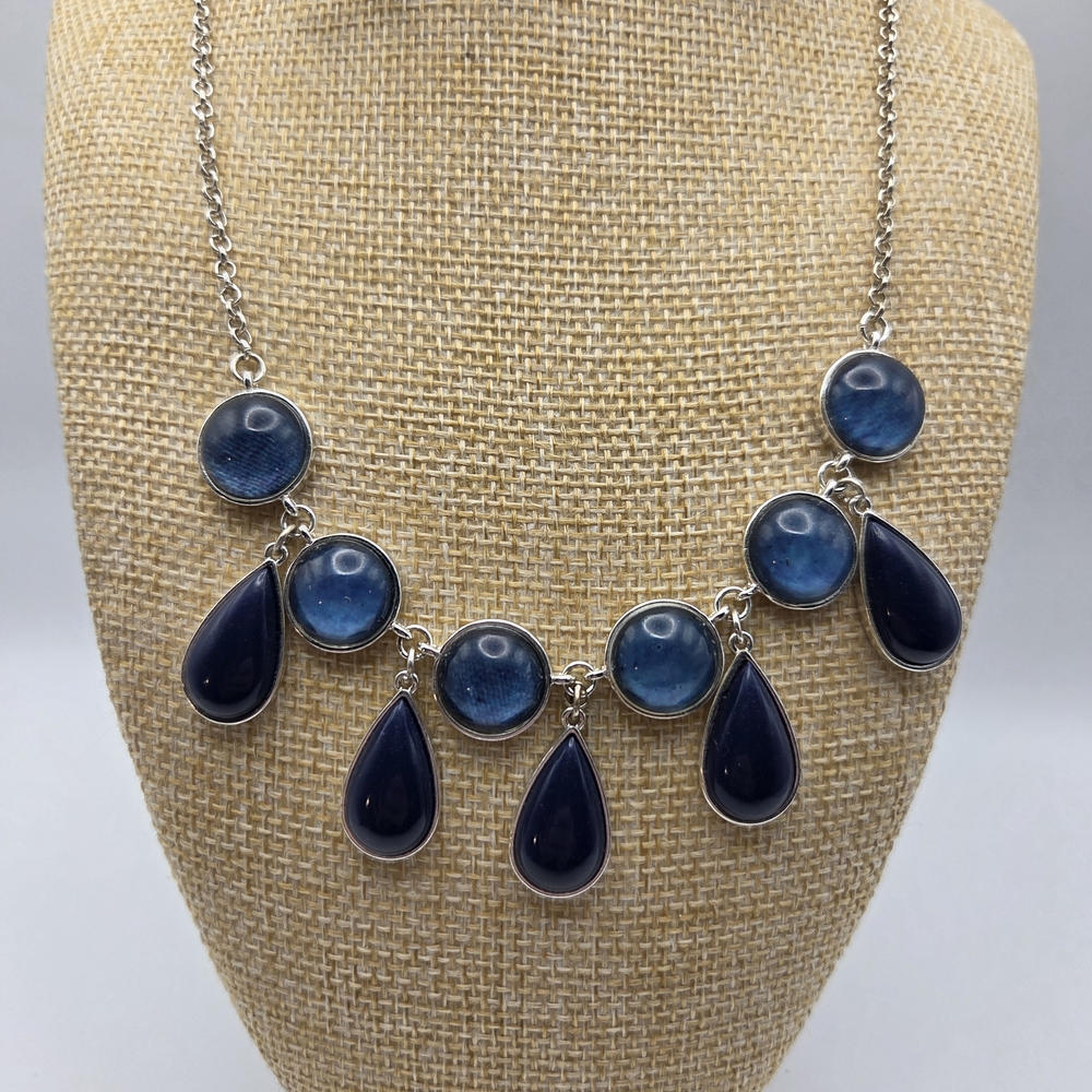 Vintage Liz Claiborne Blue and Silver Tone Teardrop Necklace
